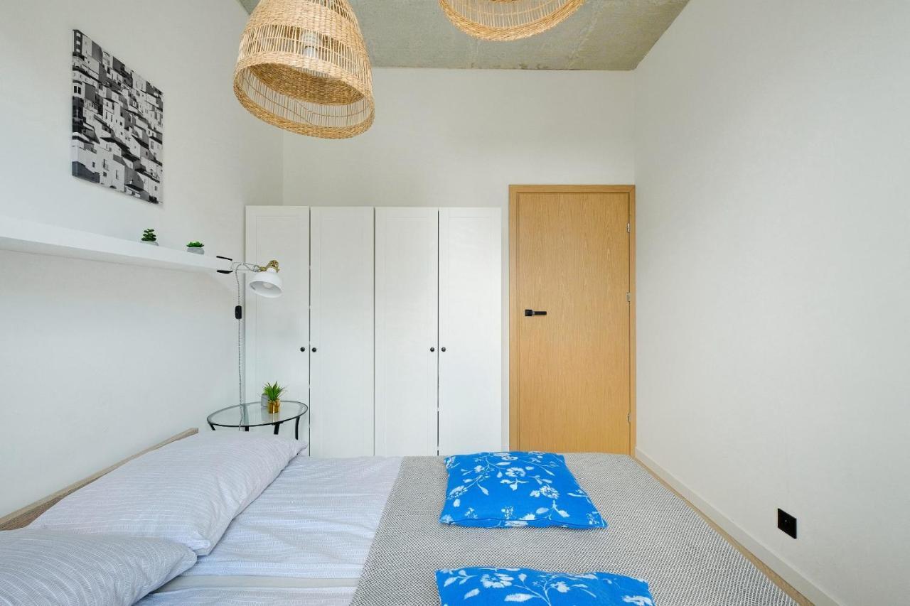 Apartamenty Patriotow 303 Warschau Exterior foto